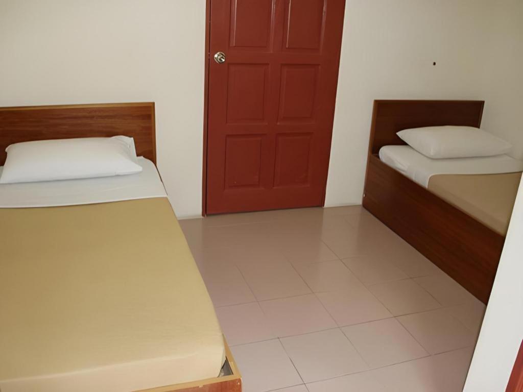 Krs Pines Hotel Κάμερον Χάιλαντς Εξωτερικό φωτογραφία